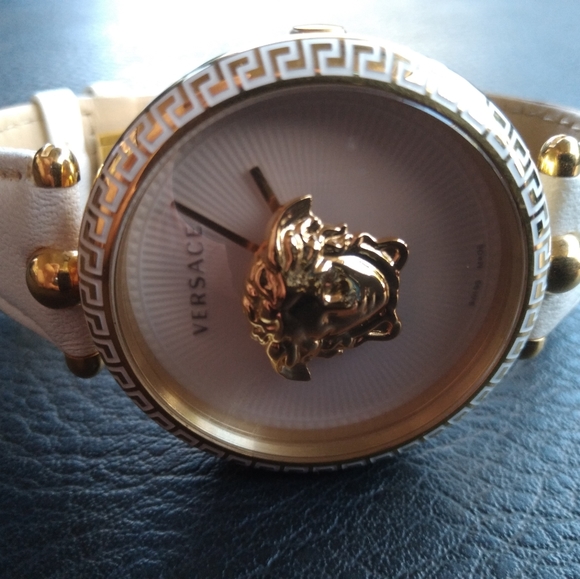 Versace White Gold Watch Brand New main image 4